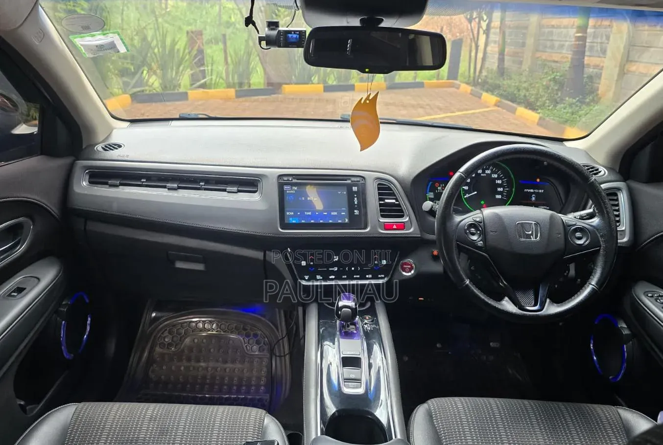 Honda Vezel 2015