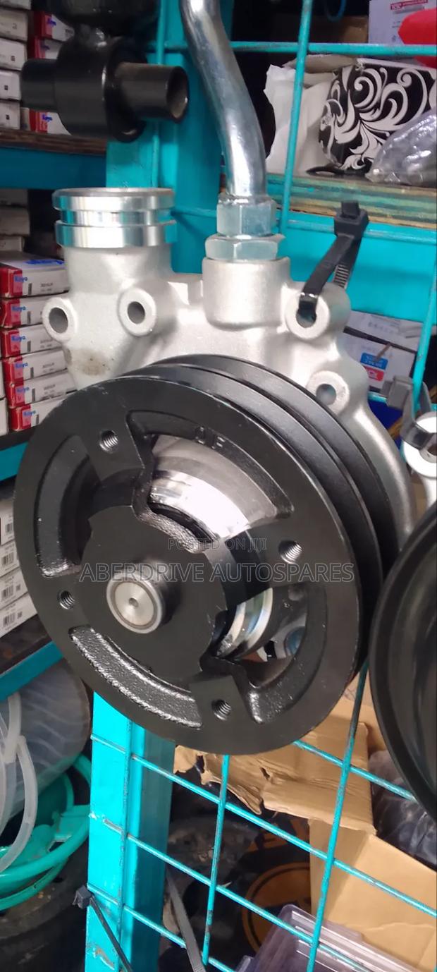 Water Pump Isuzu FRR 33