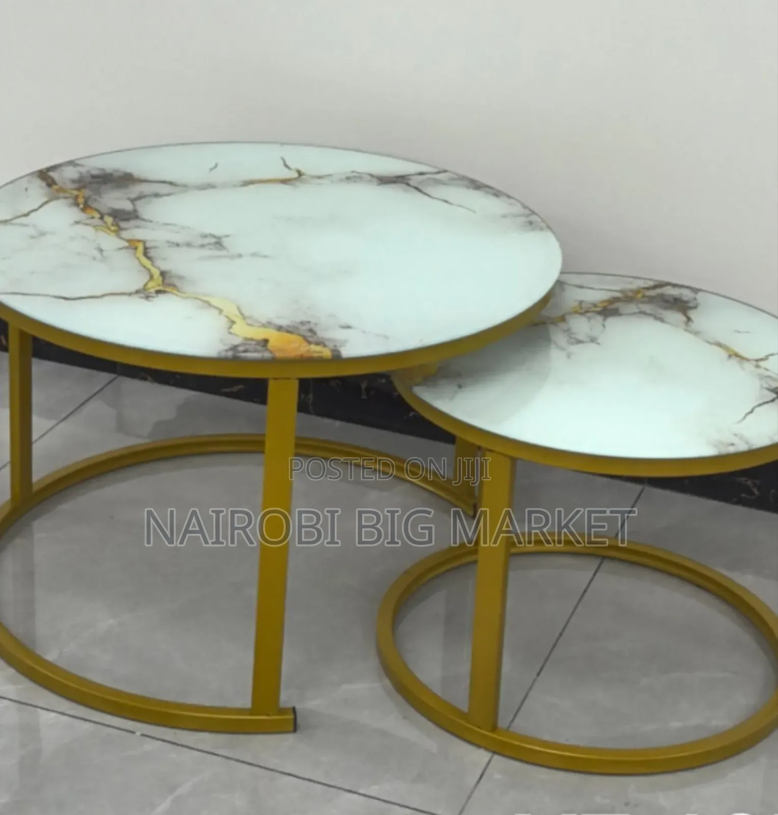 Nesting Coffee Table Glass Effect