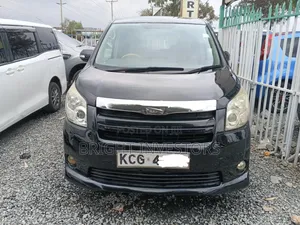 Toyota Noah 2013 Black