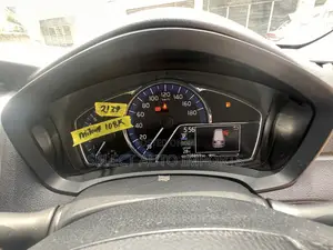 Toyota Corolla Fielder 1.5 Hybrid FWD 2019 White