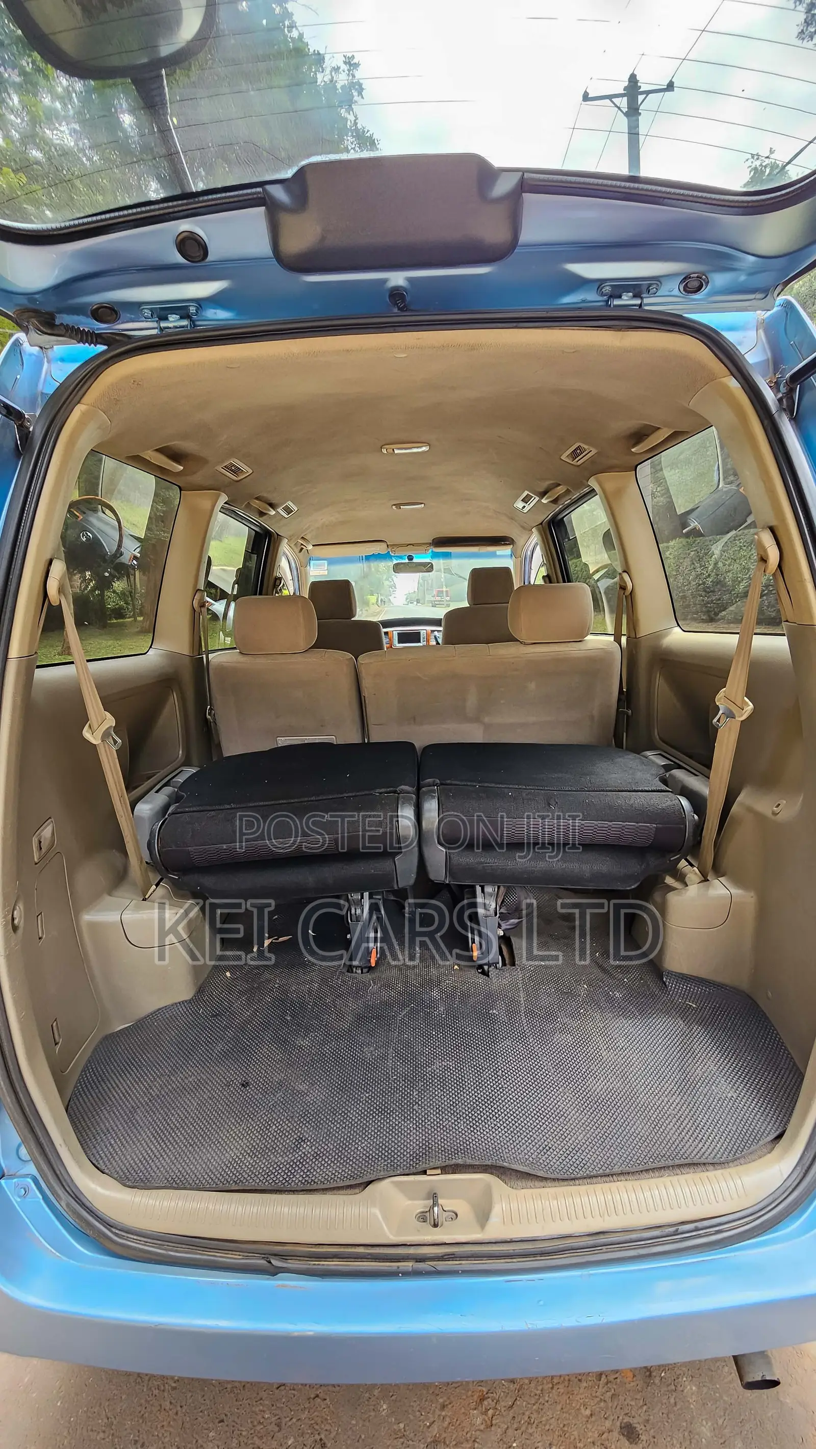Toyota Noah 2006 Blue