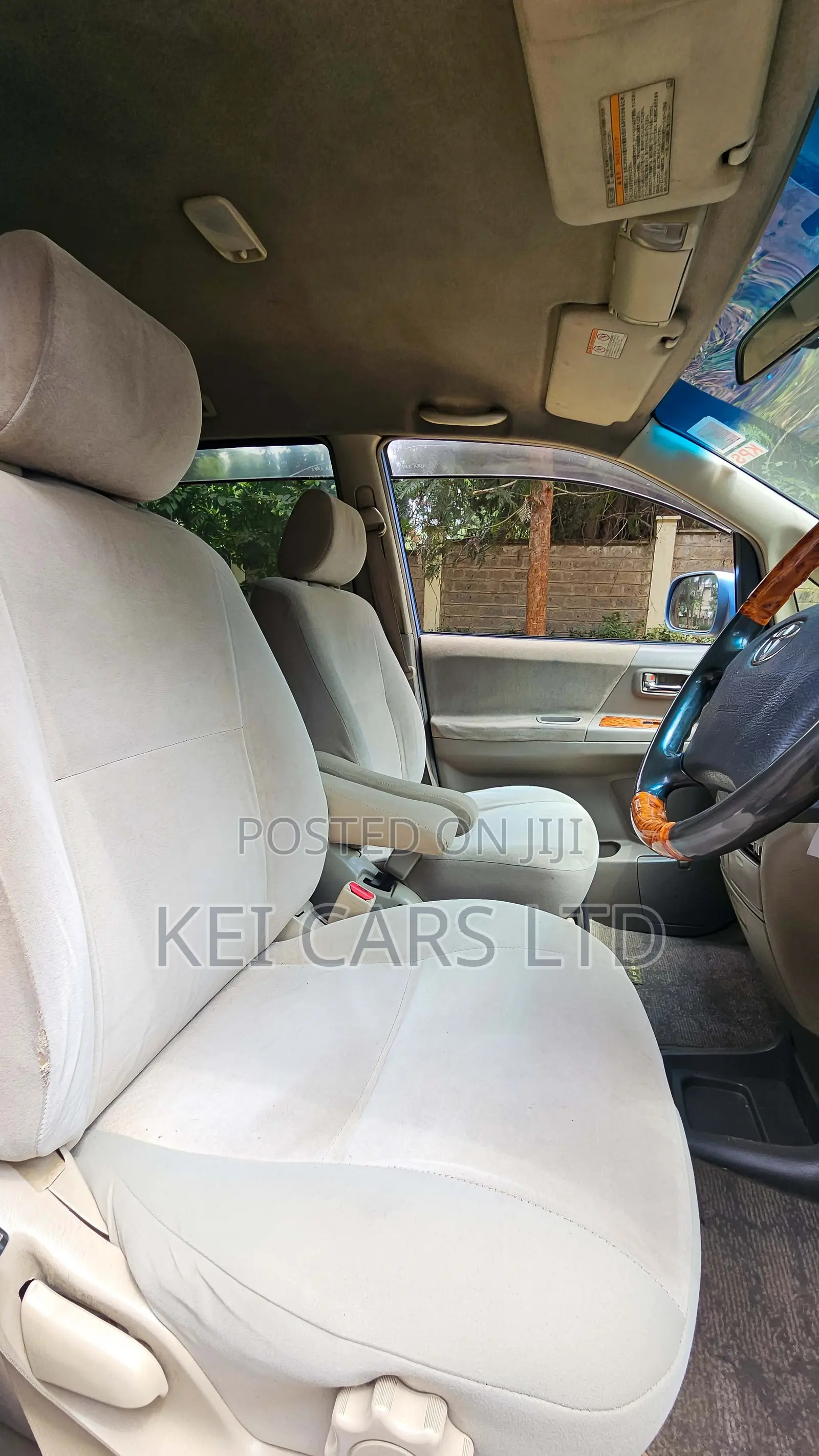 Toyota Noah 2006 Blue
