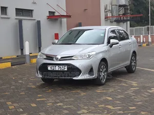Toyota Axio 2018 Silver
