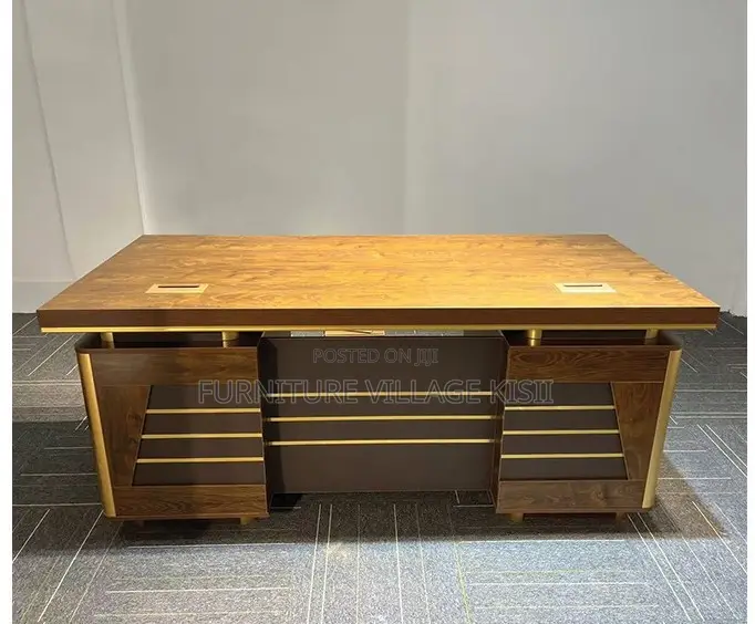 Office Desk: 1400mm Executive Office Desk