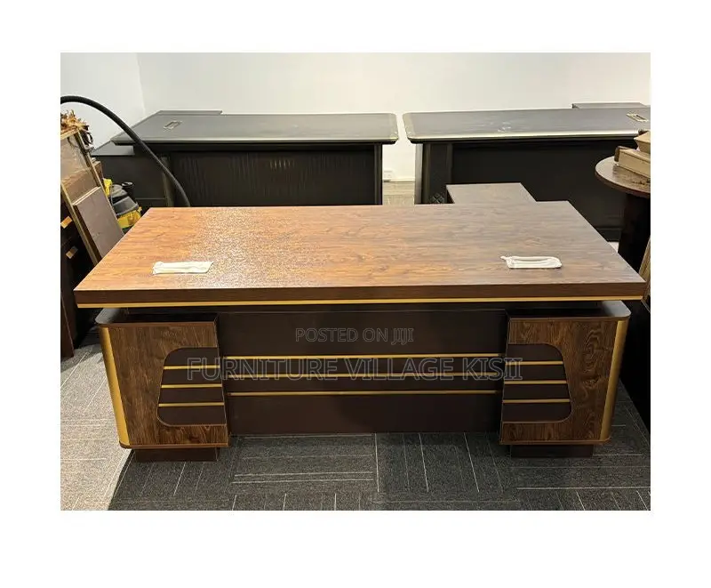 Office Desk: 1400mm Executive Office Desk