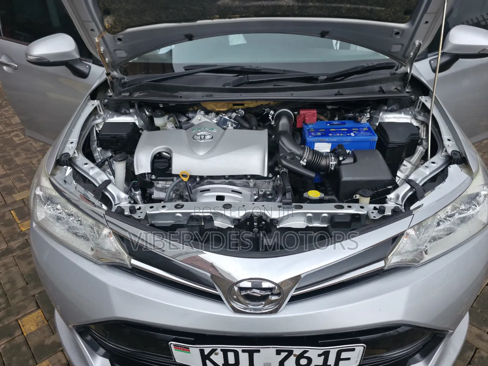 Toyota Axio 2018 Silver
