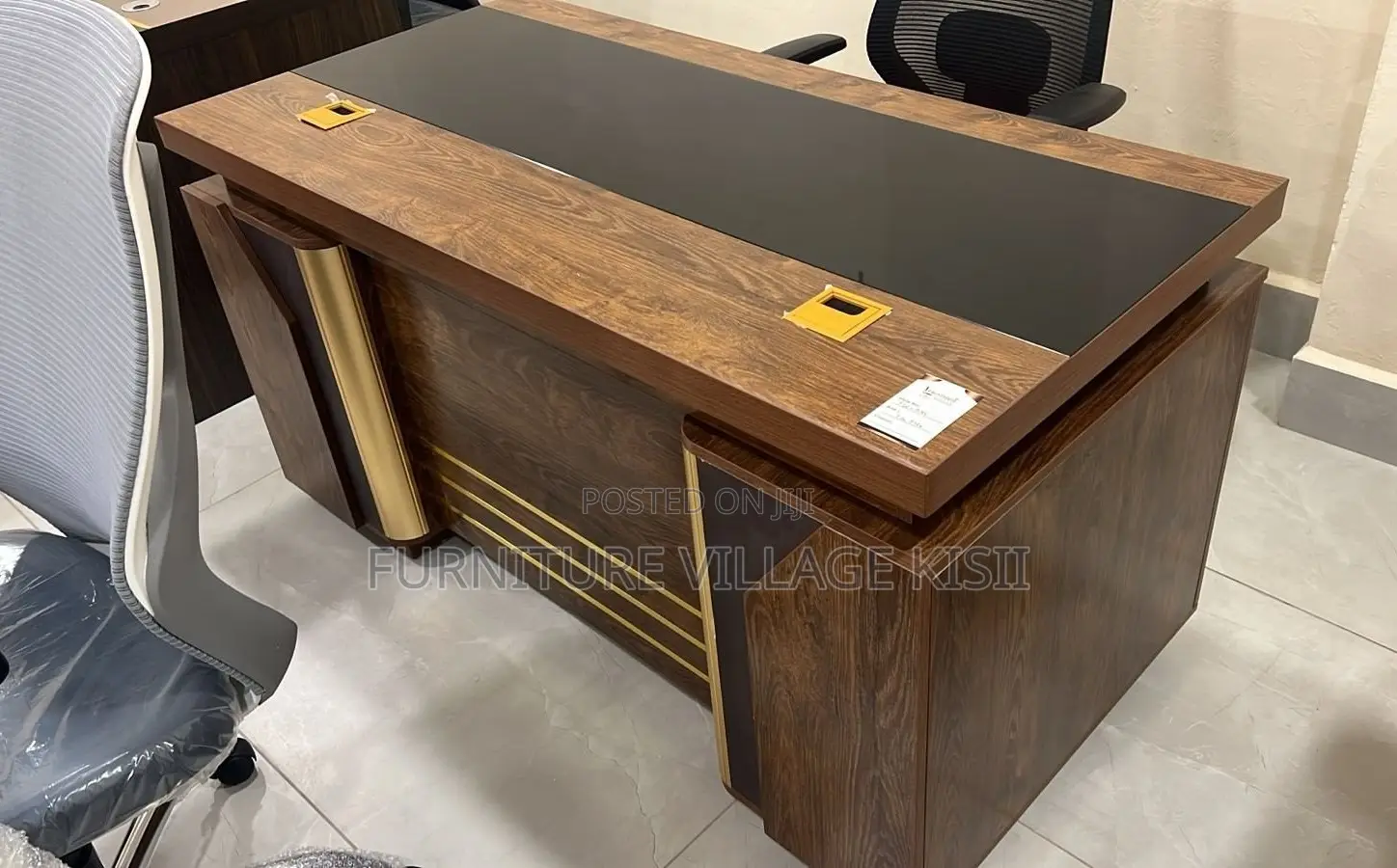 Office Desk: 1400mm Executive Office Desk