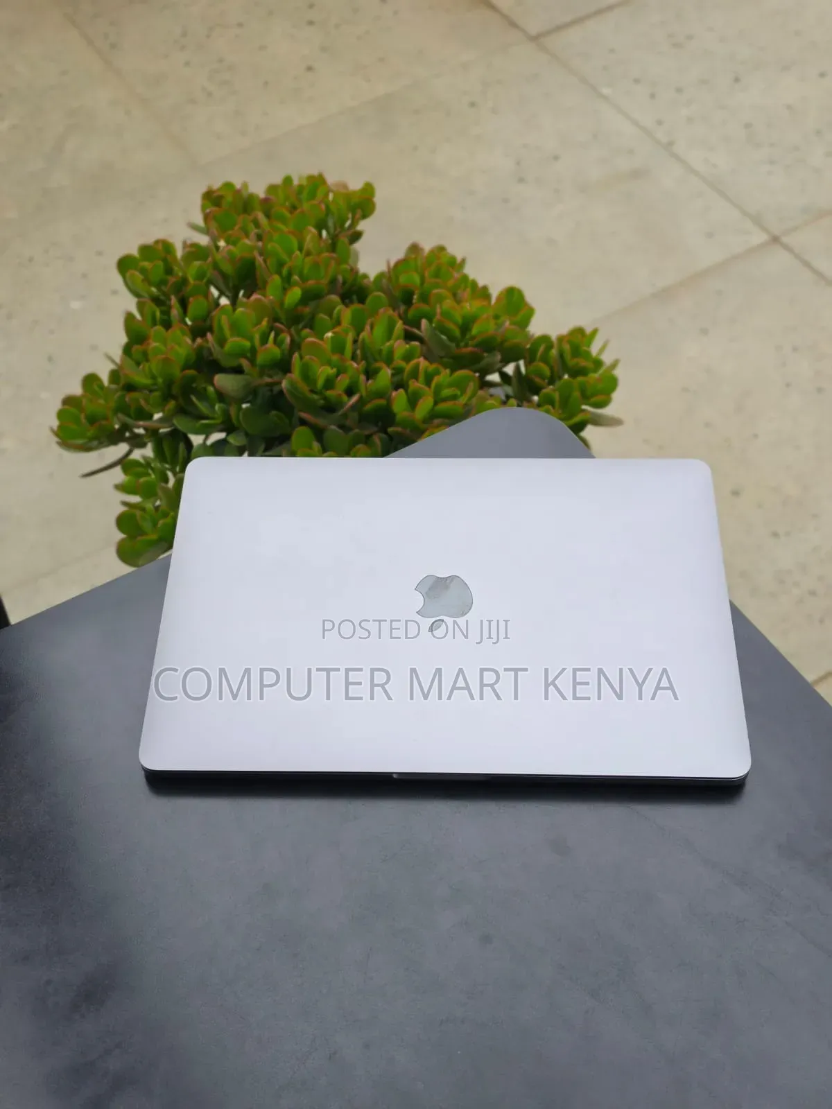 Laptop Apple MacBook Pro 2020 M1 16GB Apple M1 Pro SSD 512GB
