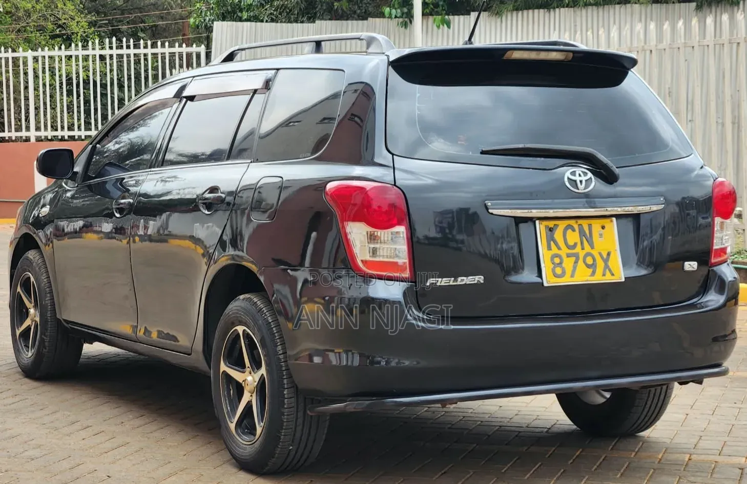 Toyota Corolla Fielder 2010 Black