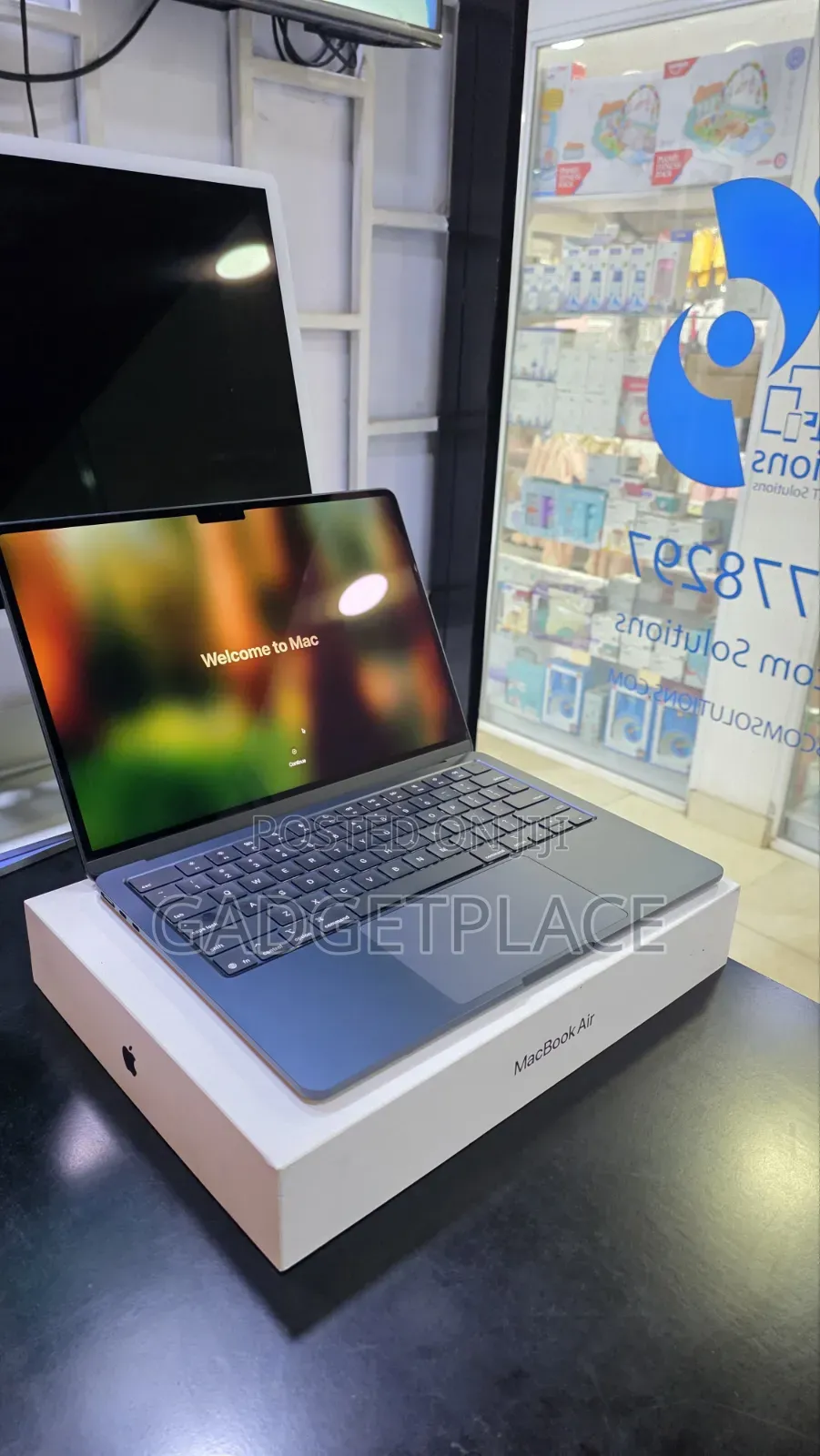 Laptop Apple MacBook Air 2025 M4 16GB Apple M4 SSD 256GB