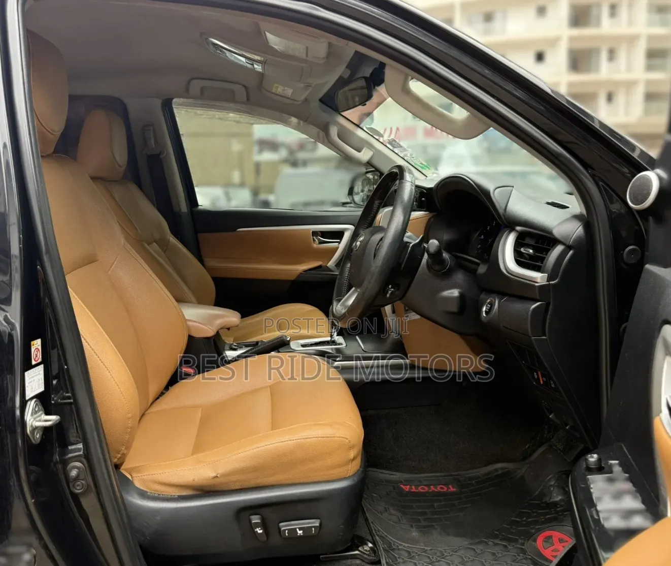 Toyota Fortuner 2.8 D AWD 2016 Black