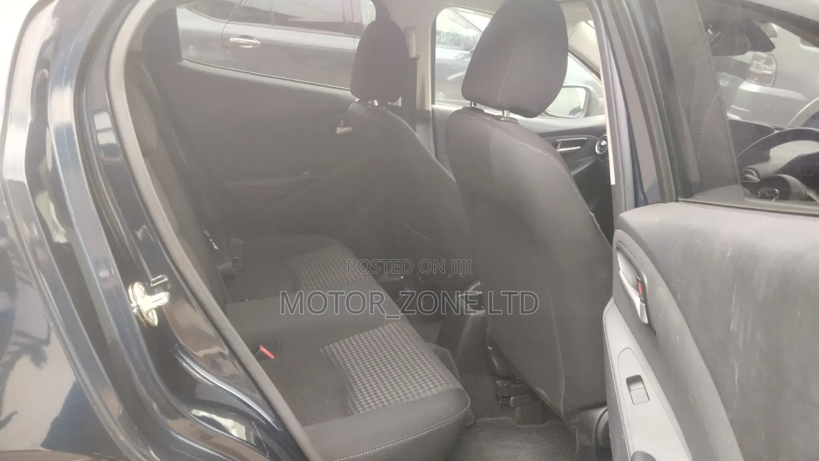 Mazda Demio 2016 Blue