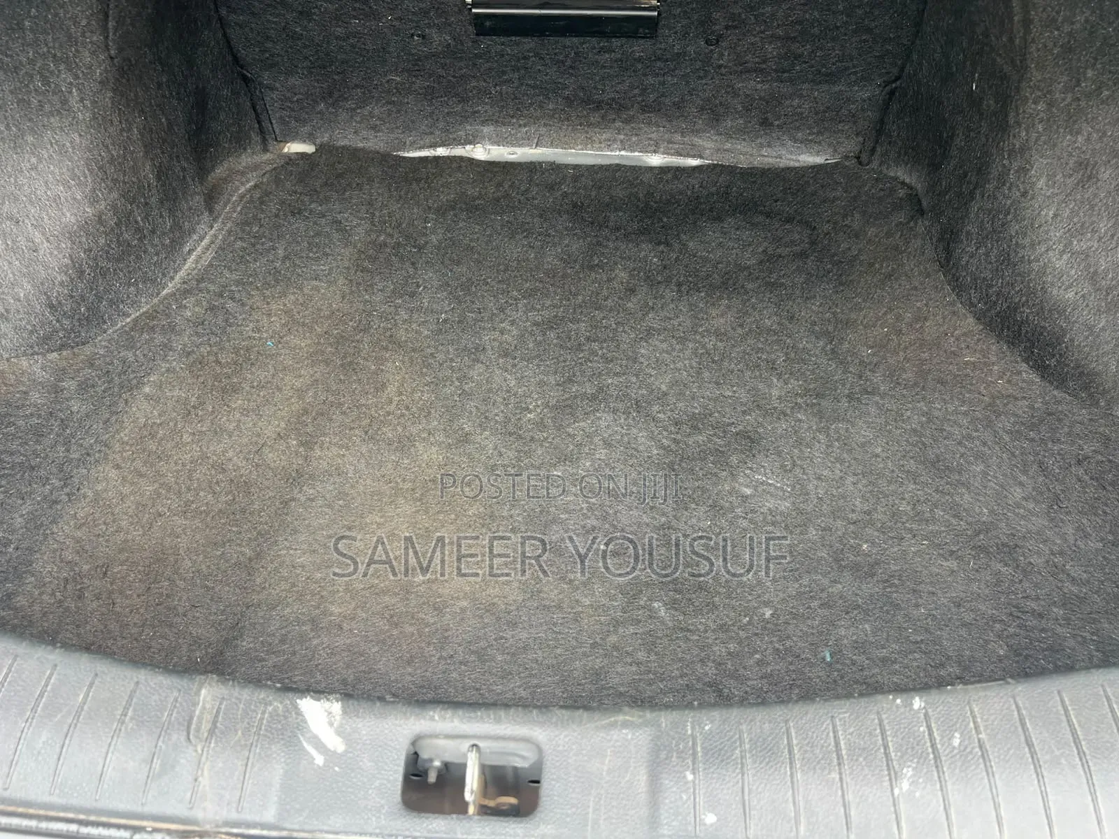 Nissan Bluebird 2010 Blue