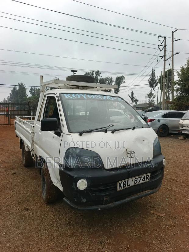 Toyota TownAce 2007 White