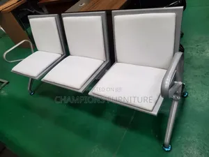 White Padding 3-Seater Link Chair
