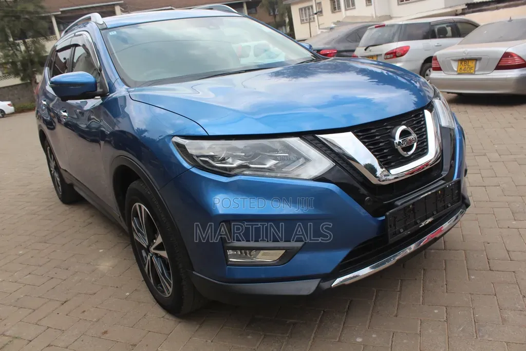 Nissan X-Trail 2019 Blue