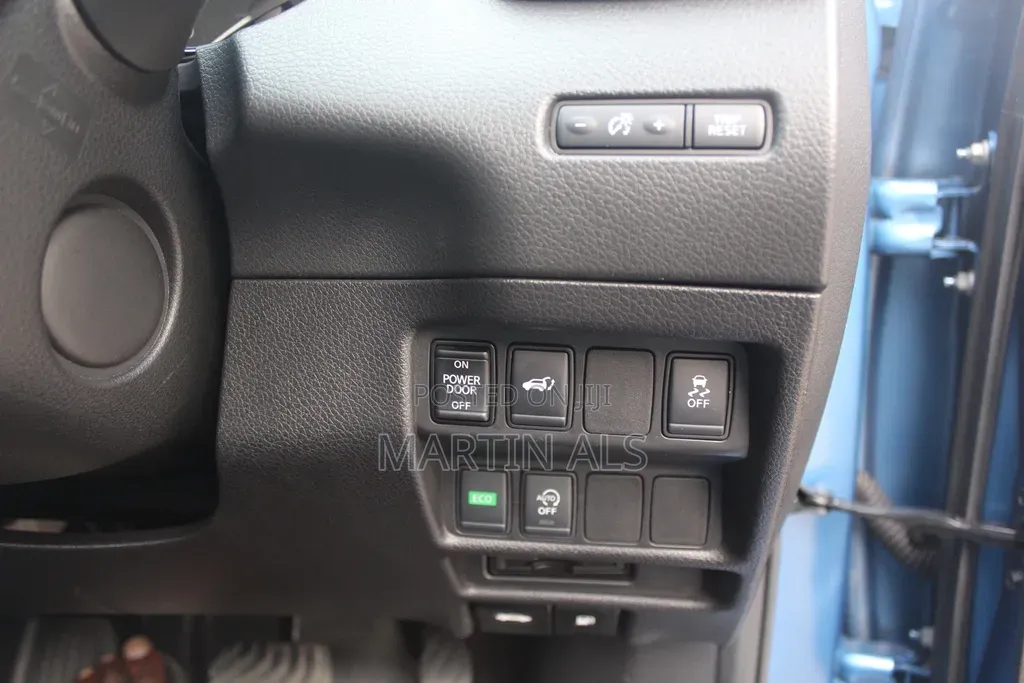 Nissan X-Trail 2019 Blue