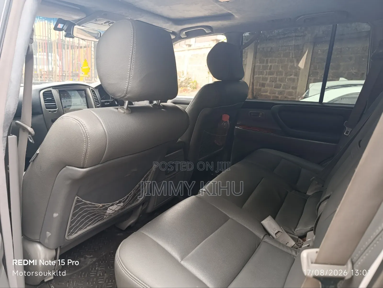 Toyota Land Cruiser 2005 Gray