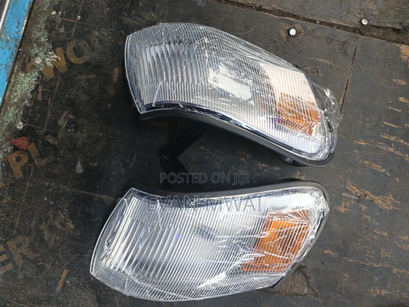 Toyota 102/100 Corner Light