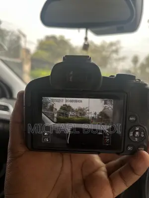 Canon R50 (Open Box)