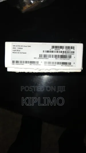 Samsung Galaxy A17 128 GB Blue