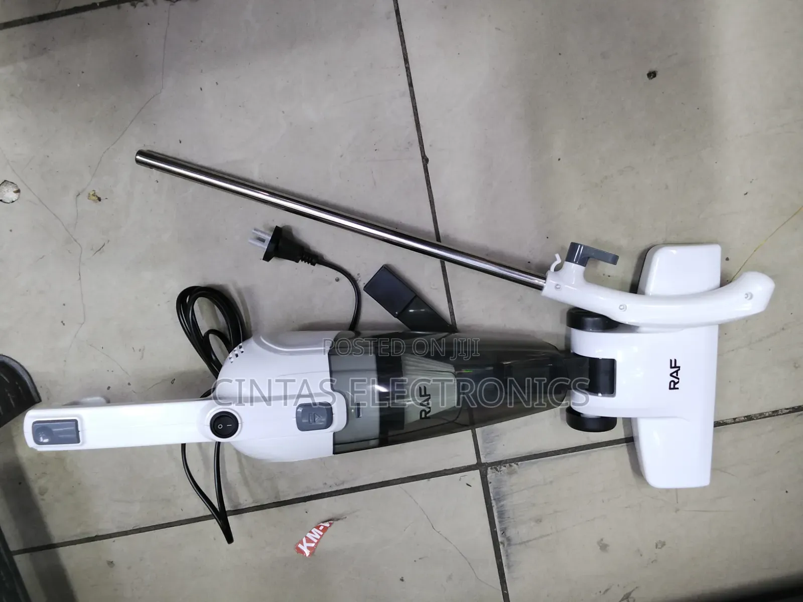 RAF 600W 2 in 1 Vacuum Cleaner