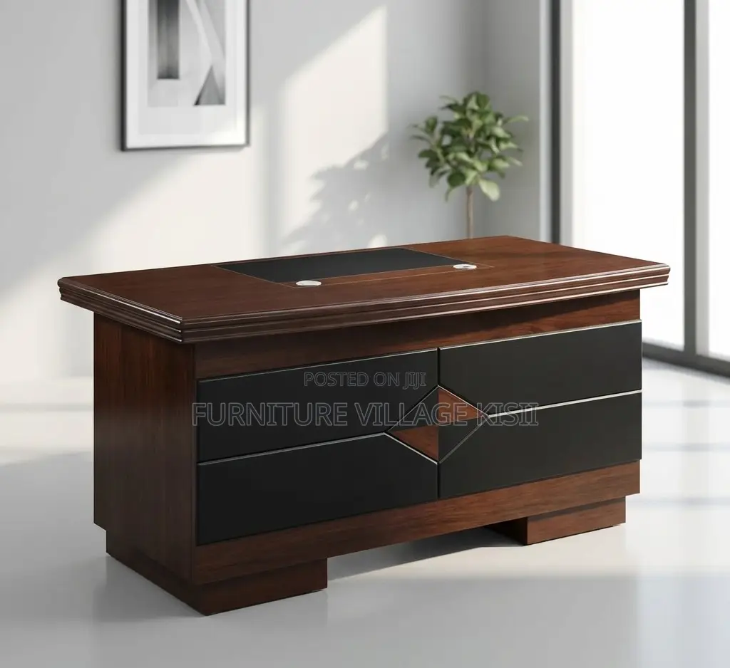 Office Desk: Executive Mahogany Desk1200mm