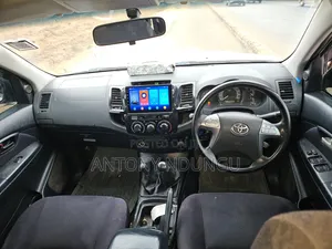 Toyota Hilux 2008 White