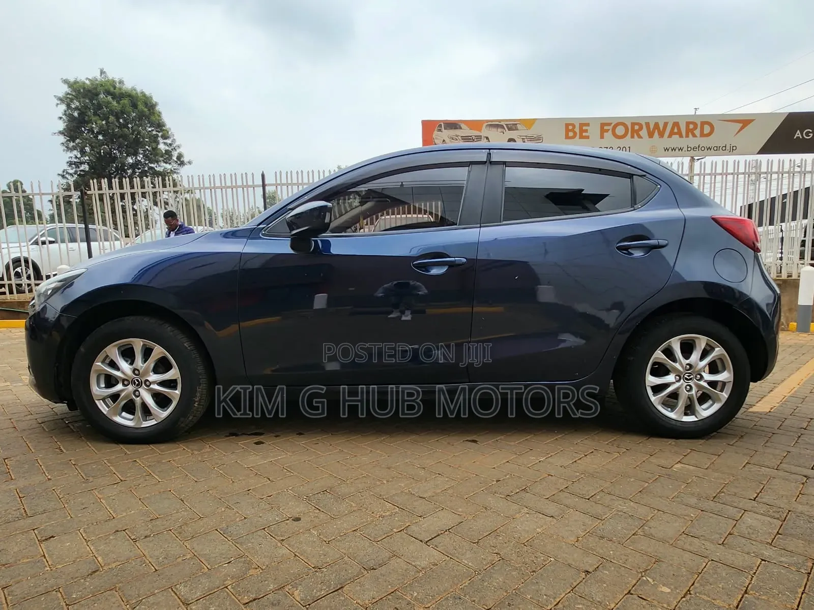 Mazda Demio 2016 Blue