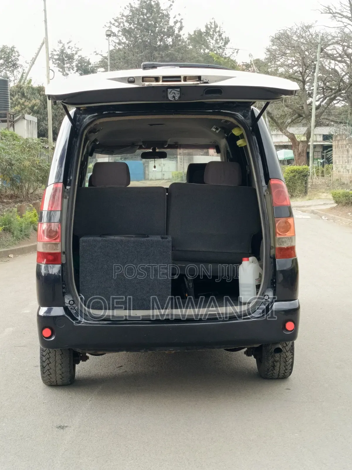 Toyota Noah 2005 Black