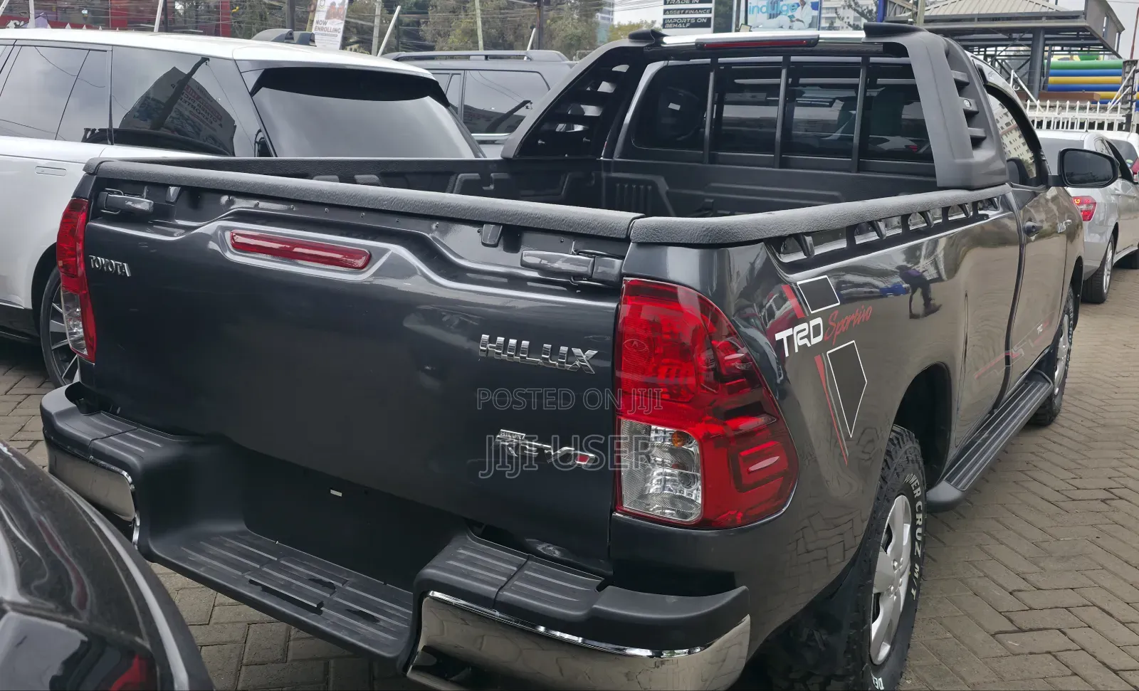 Toyota Hilux 2019 Gray