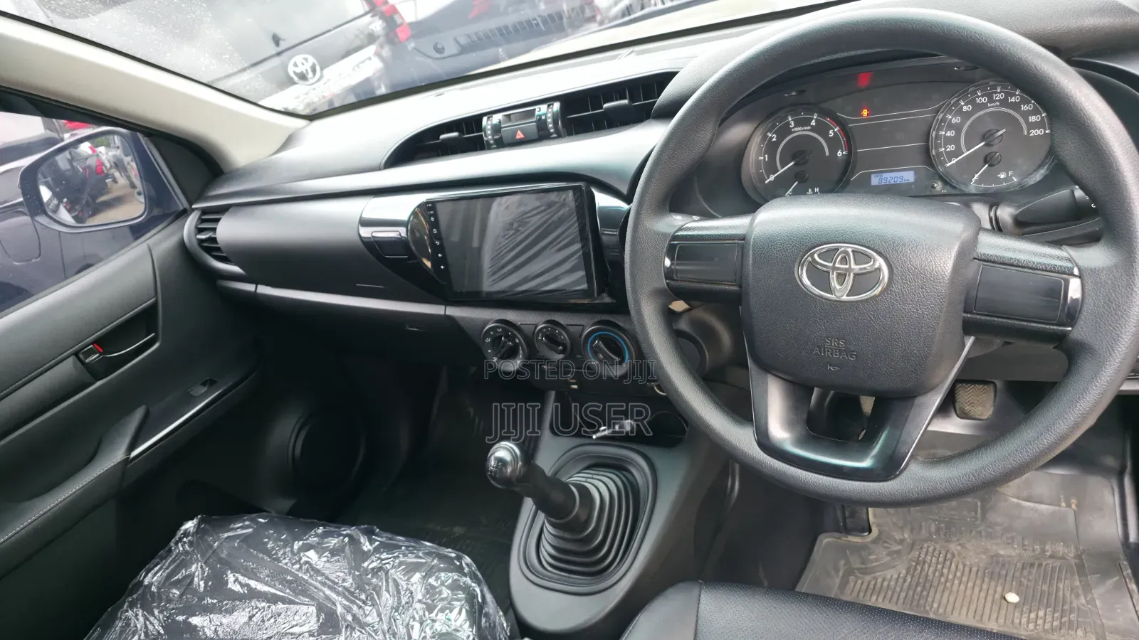 Toyota Hilux 2019 Gray