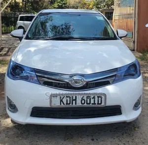 Toyota Axio 2015 Pearl