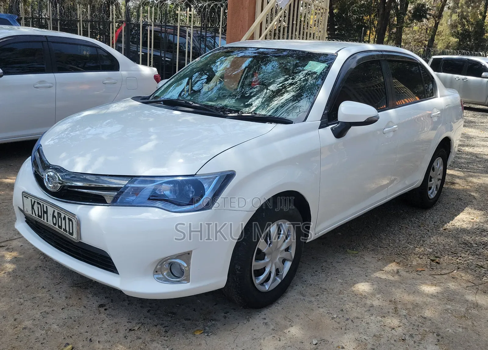 Toyota Axio 2015 Pearl