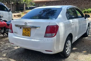 Toyota Axio 2015 Pearl