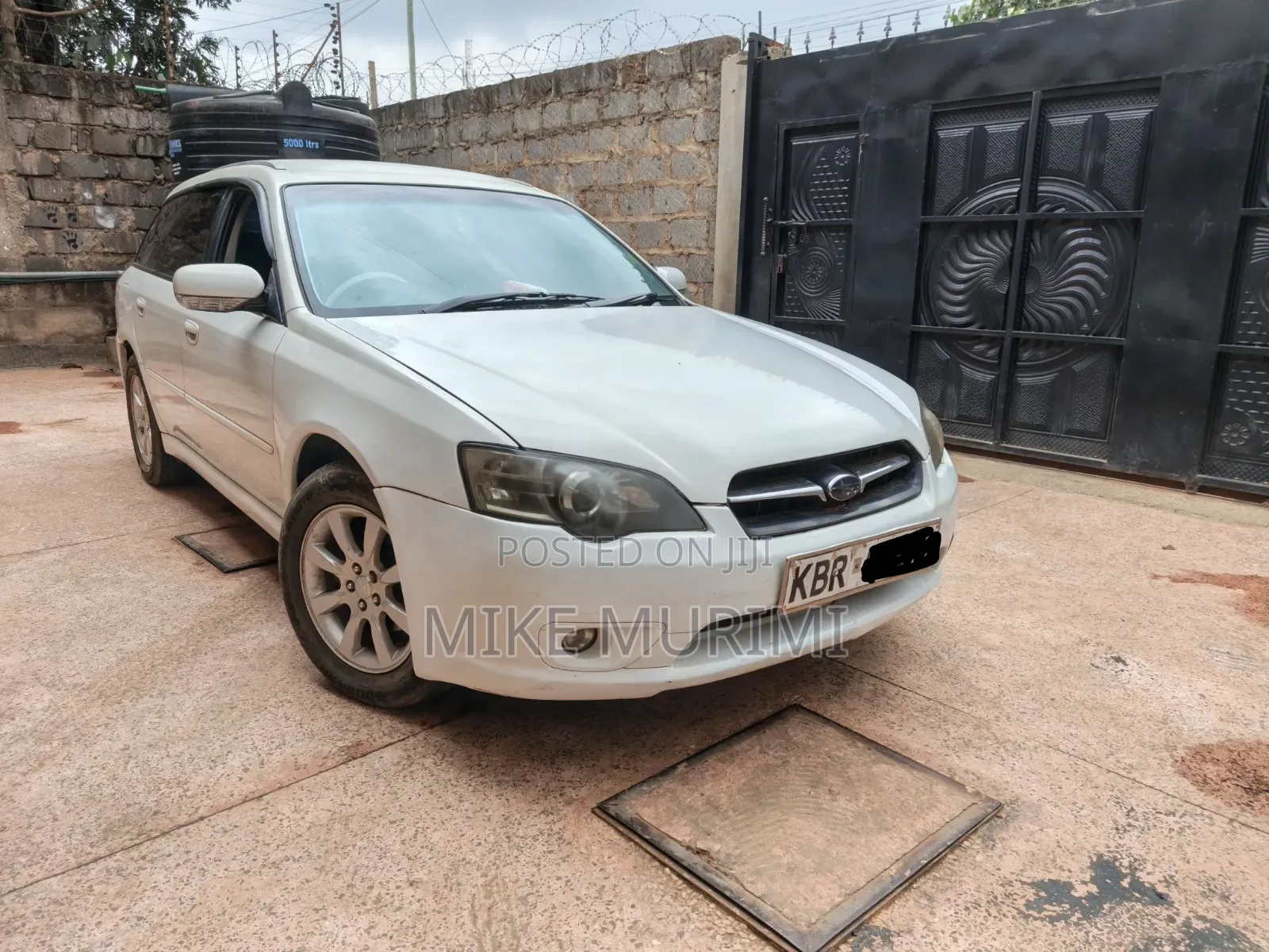 Subaru Legacy 2005 Pearl