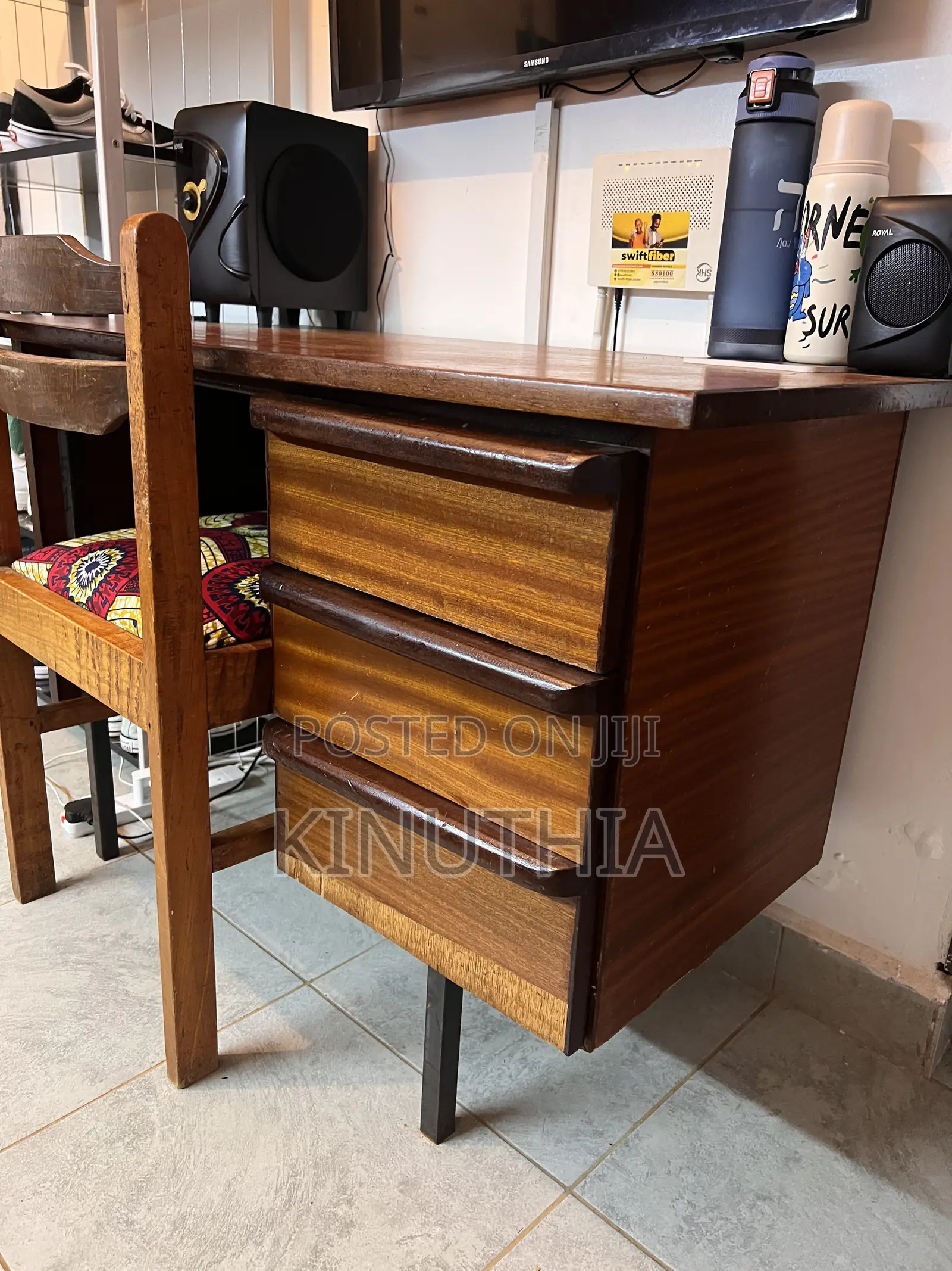 Study Desk Chair 1x0.5m