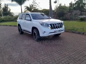 Toyota Land Cruiser Prado 2016 White
