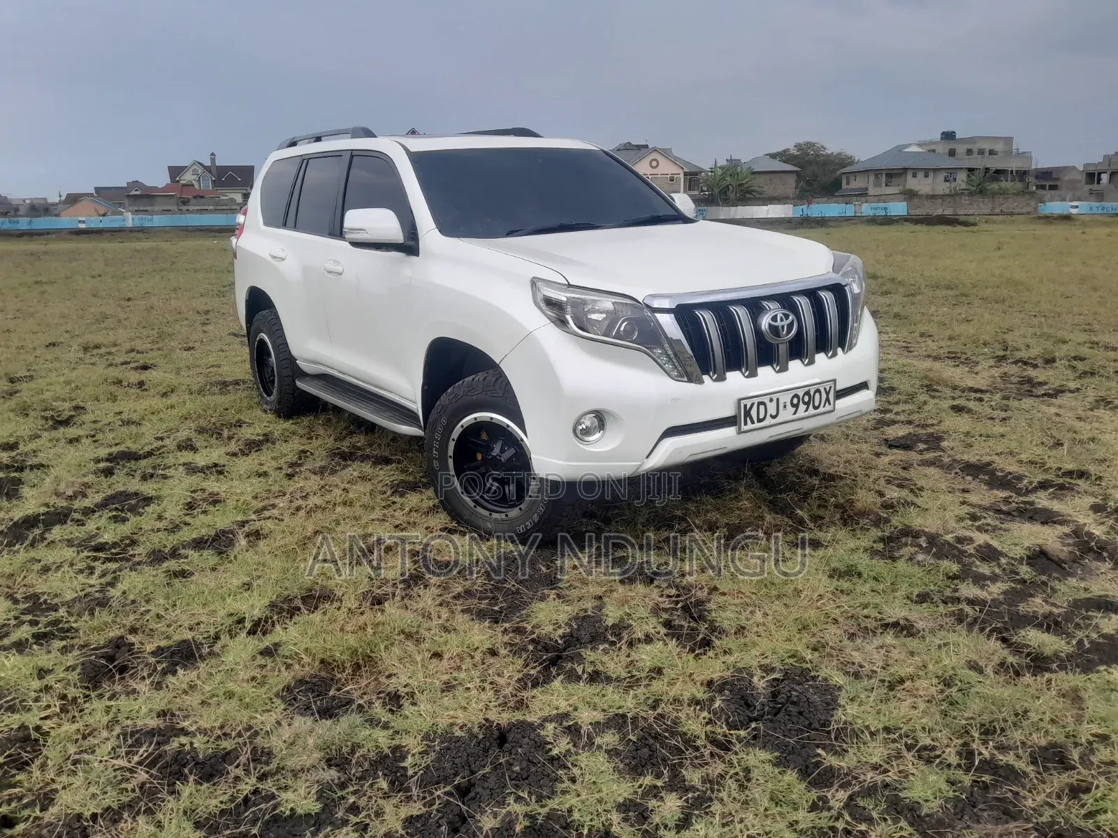 Toyota Land Cruiser Prado 2016 White