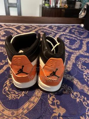 Sneaker Shoes