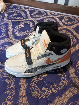 Sneaker Shoes