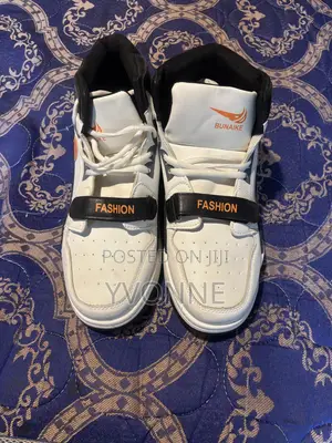 Sneaker Shoes