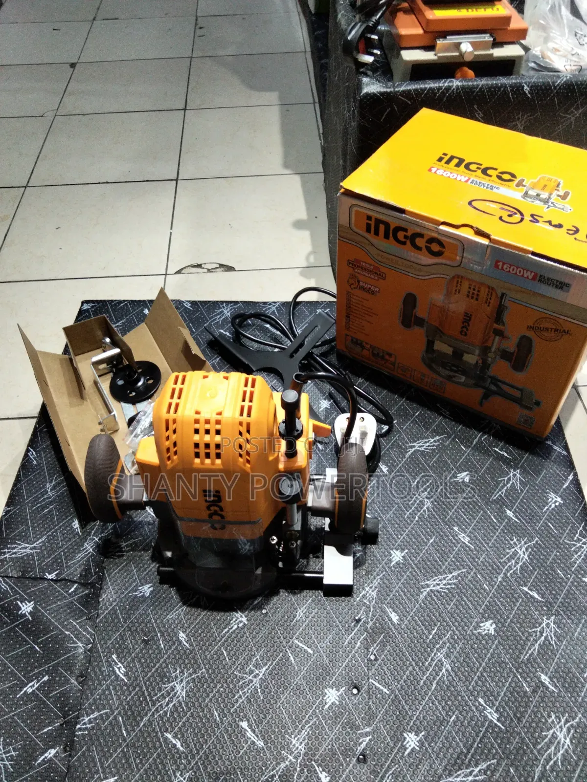 Wood Router Ingco 1600watts