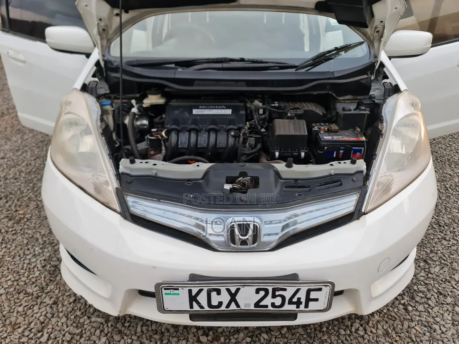 Honda Fit Shuttle 2012 White