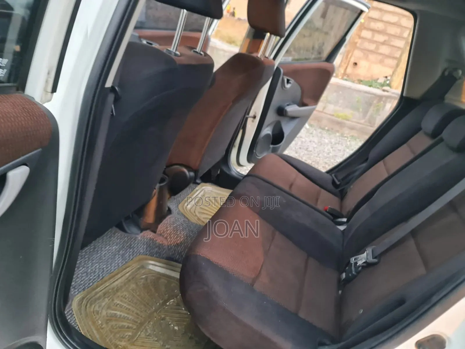 Honda Fit Shuttle 2012 White