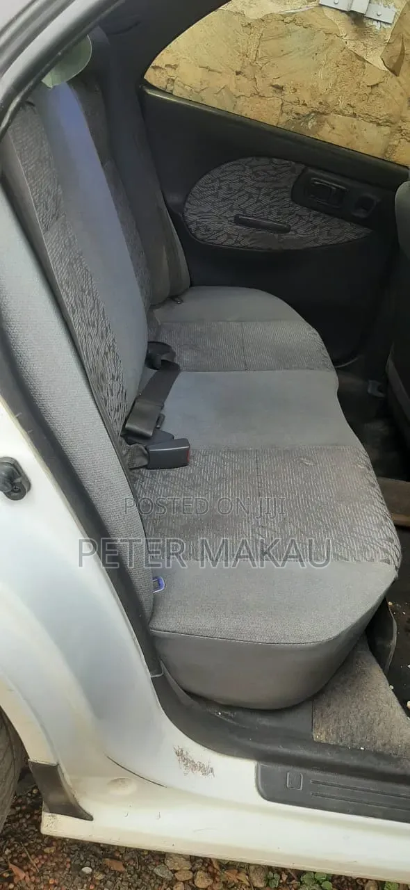 Subaru Impreza Wagon 1998 White