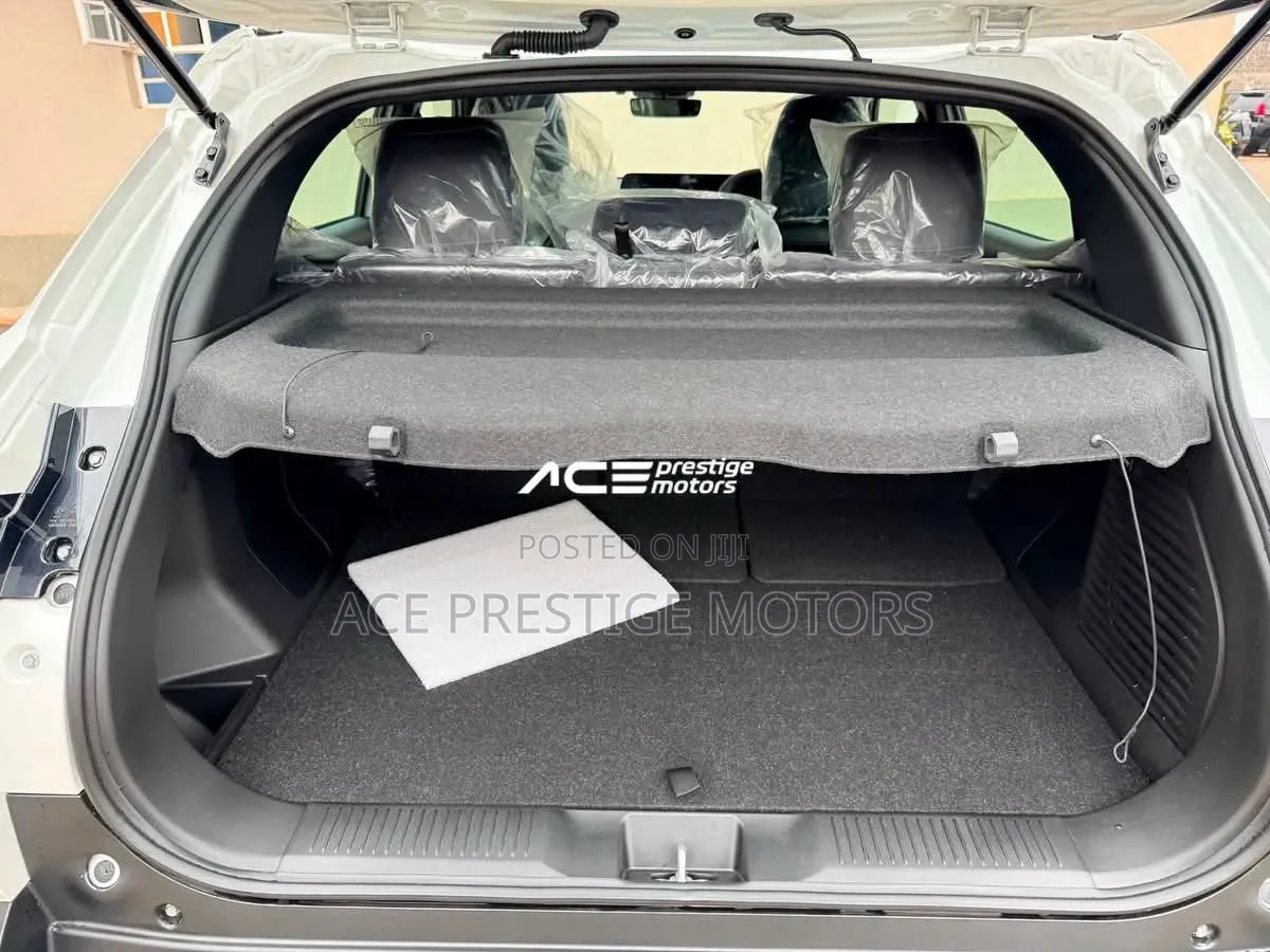 Suzuki Vitara 2025 White