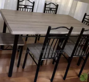 Executive 6 Sitter Dining Table