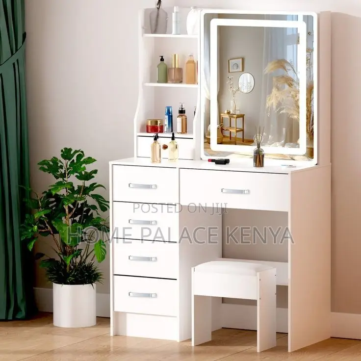 Dressing Table; Stylish Contemporary Dressing Table With Storage